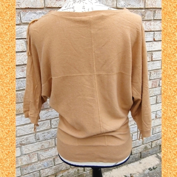 ✨Trending!✨Grace Elements Fringe Dolman Sleeve Sweater S - Picture 2 of 6